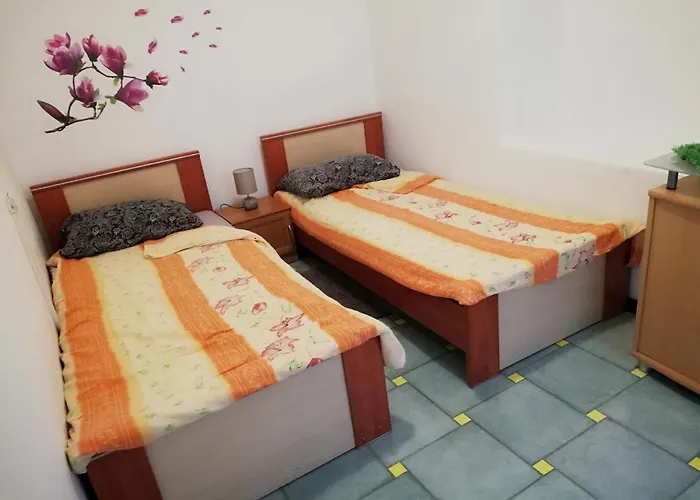 Apartment Anita Near Kantrida Beach